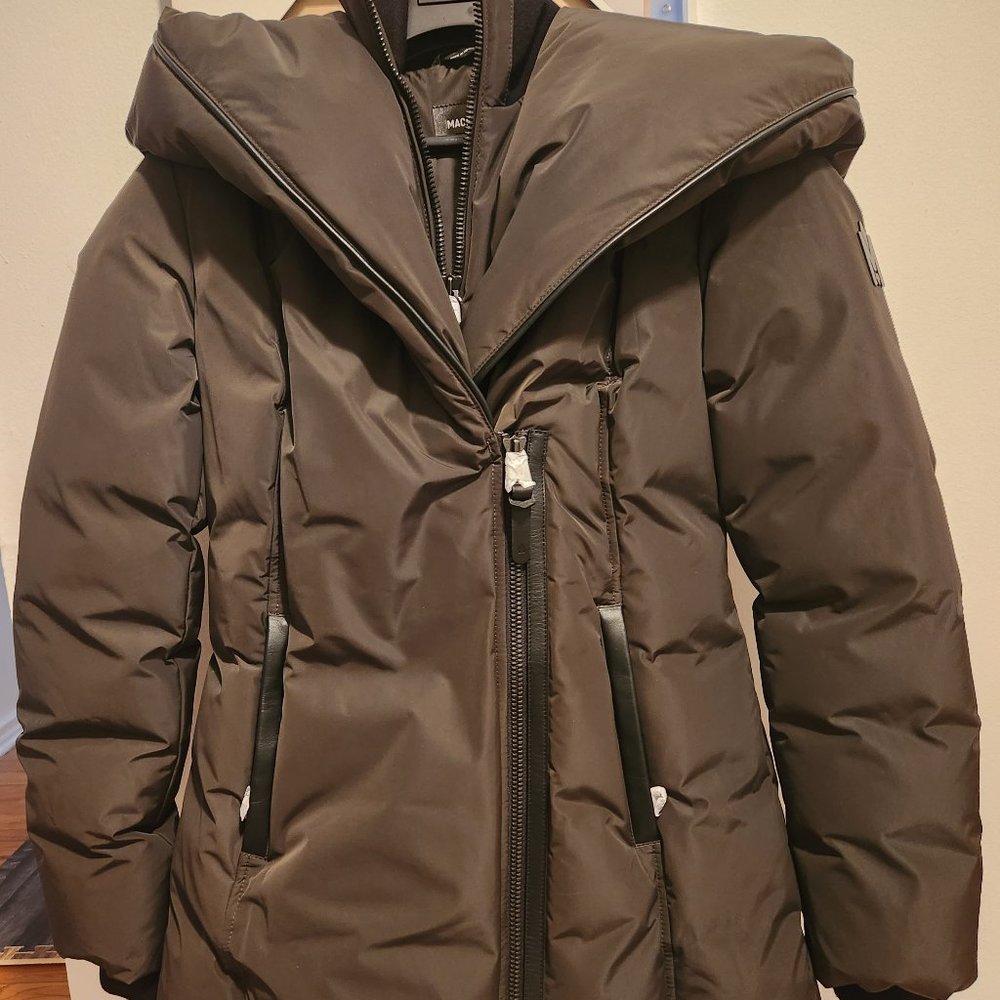 Mackage- Classic Down coat - NWT